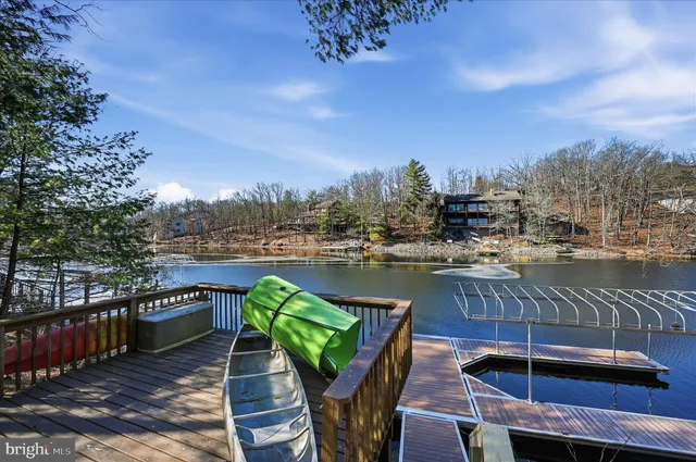 $774,900 | 241 Sunset Circle, Cross Junction, VA 22625