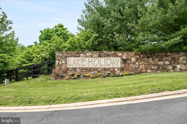 $774,900 | 241 Sunset Circle, Cross Junction, VA 22625