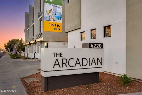 $538,000 | 4220 North 32nd Street, Unit 14, Phoenix, AZ 85016