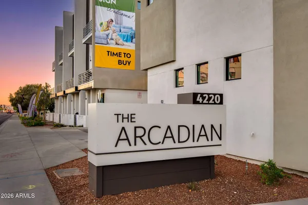 $538,000 | 4220 North 32nd Street, Unit 14, Phoenix, AZ 85016