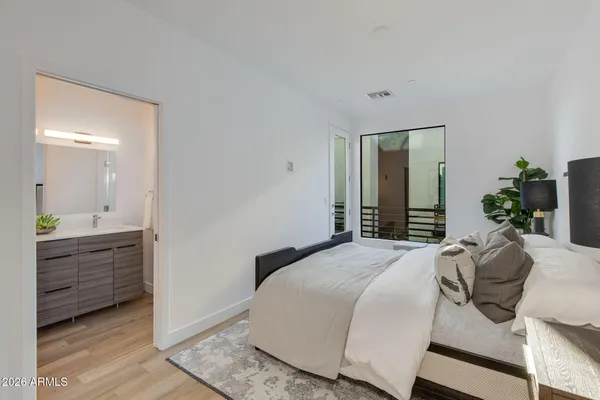 $538,000 | 4220 North 32nd Street, Unit 14, Phoenix, AZ 85016