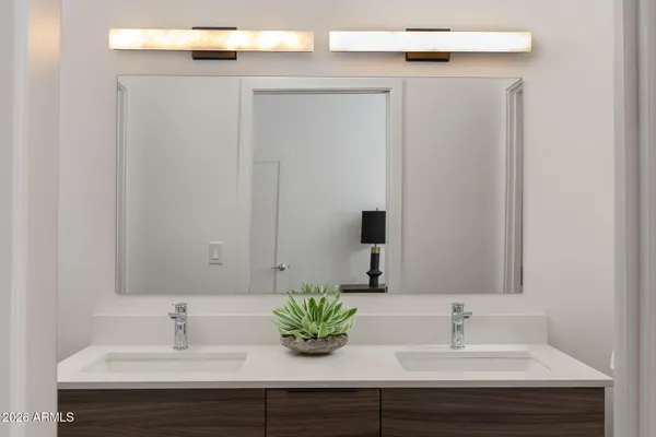 $538,000 | 4220 North 32nd Street, Unit 14, Phoenix, AZ 85016