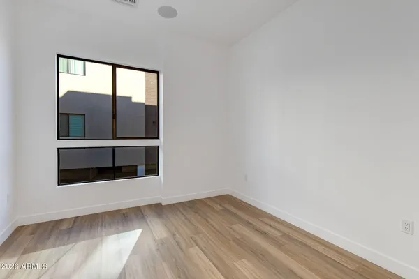 $538,000 | 4220 North 32nd Street, Unit 14, Phoenix, AZ 85016