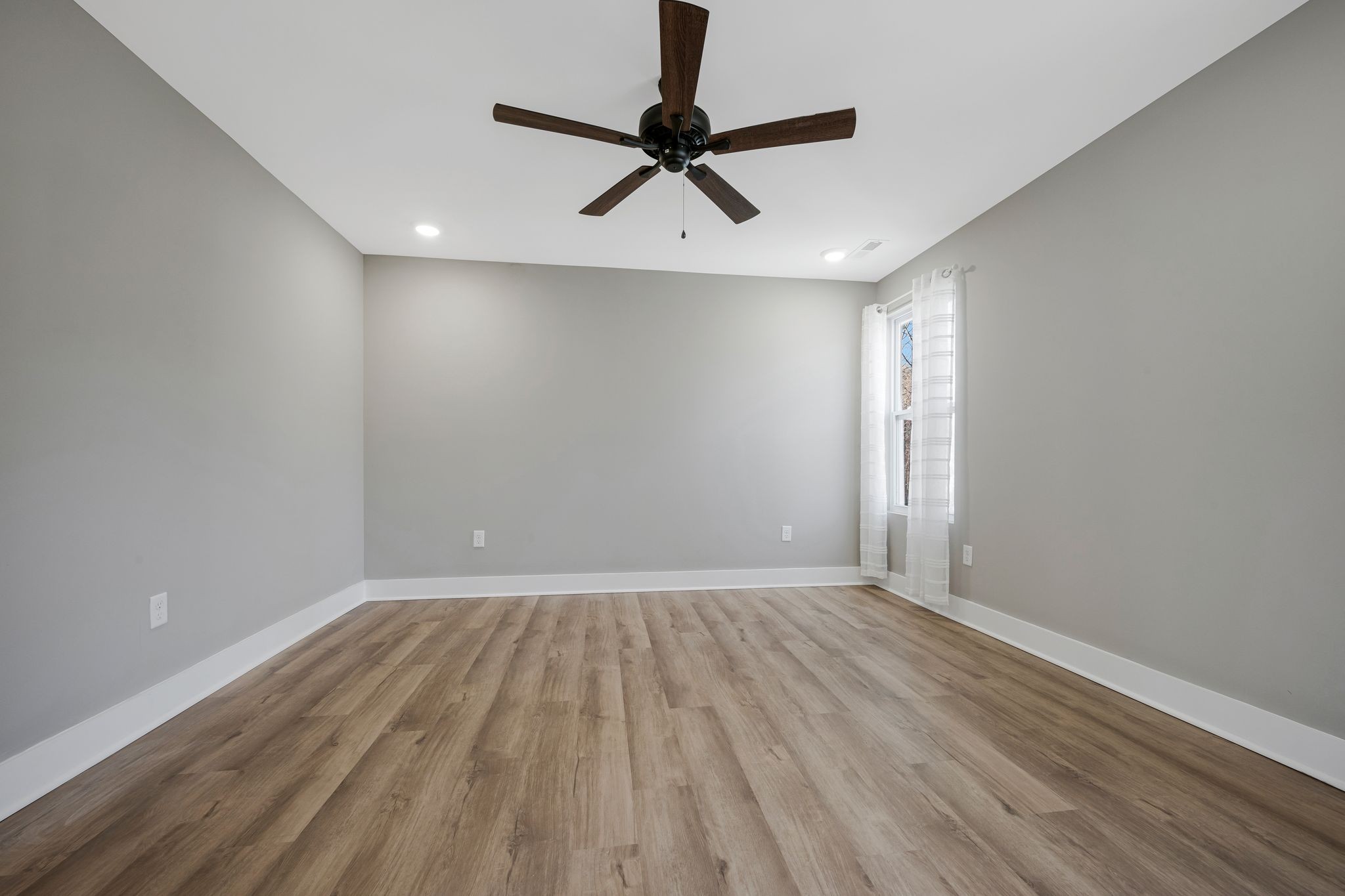 4361 Surji Circle Centerville, TN 37033 - Photo 16 of 29