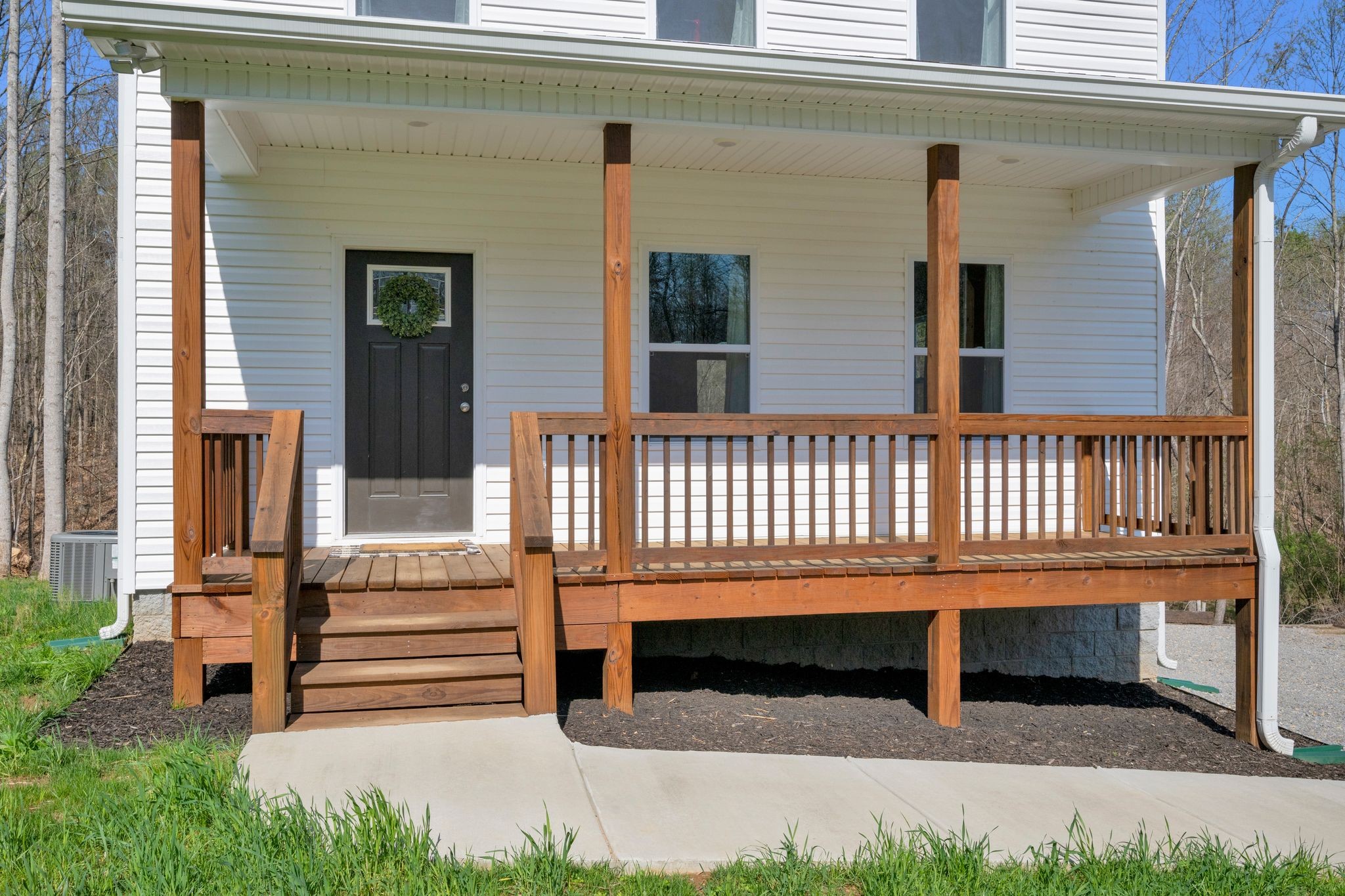 4361 Surji Circle Centerville, TN 37033 - Photo 2 of 29