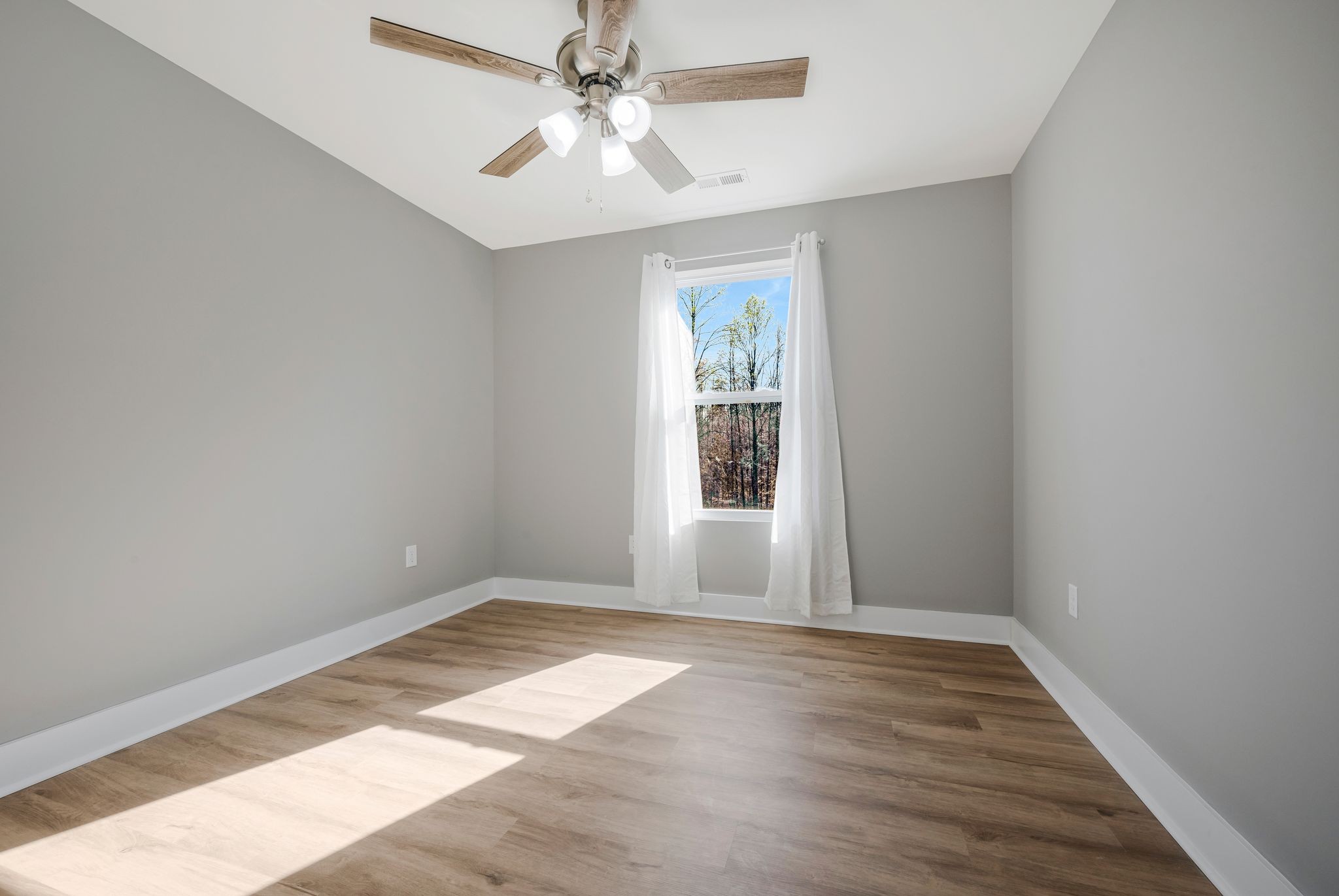 4361 Surji Circle Centerville, TN 37033 - Photo 22 of 29