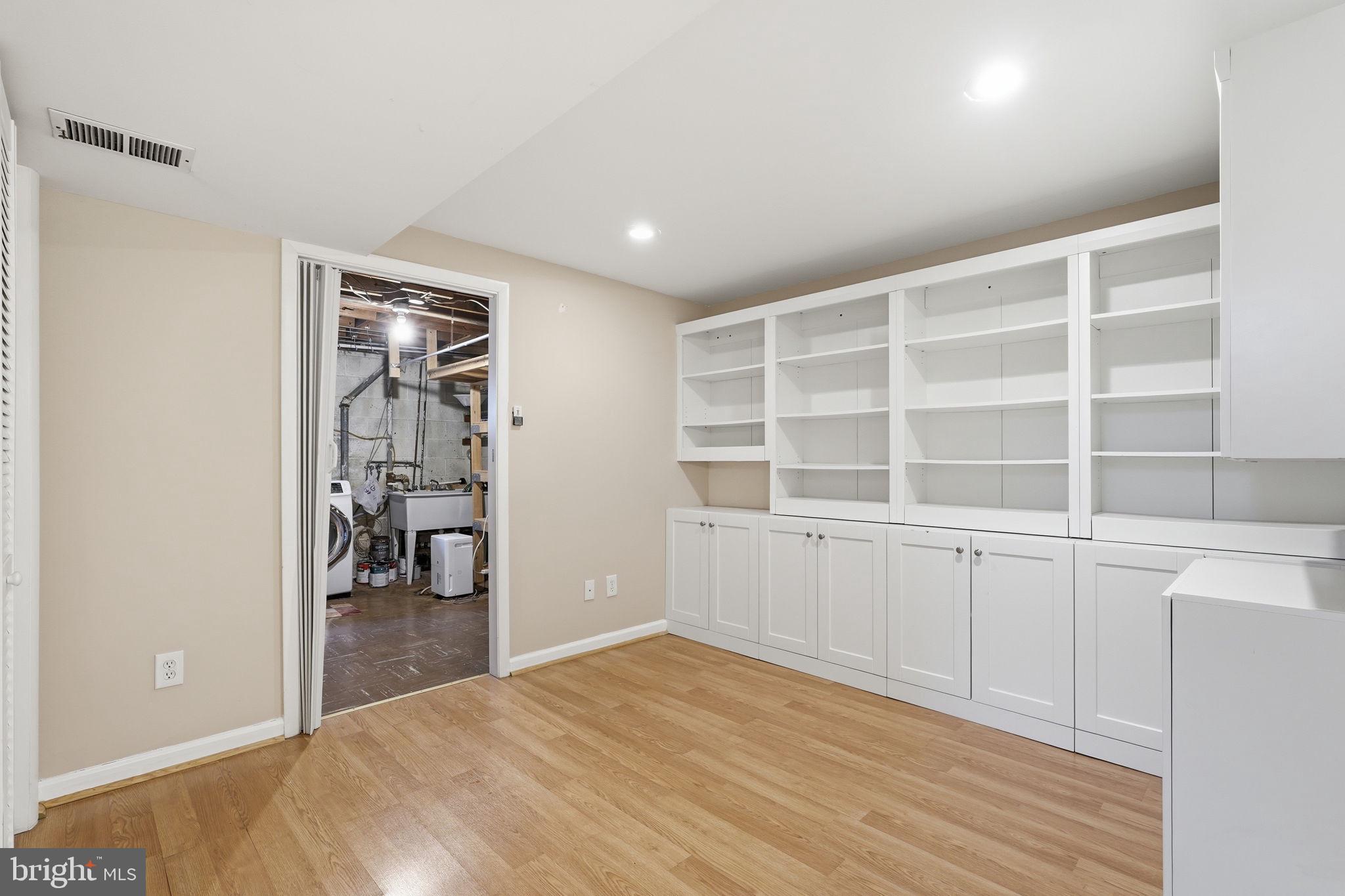 6806 Lemon Road McLean, VA 22101 - Photo 22 of 25