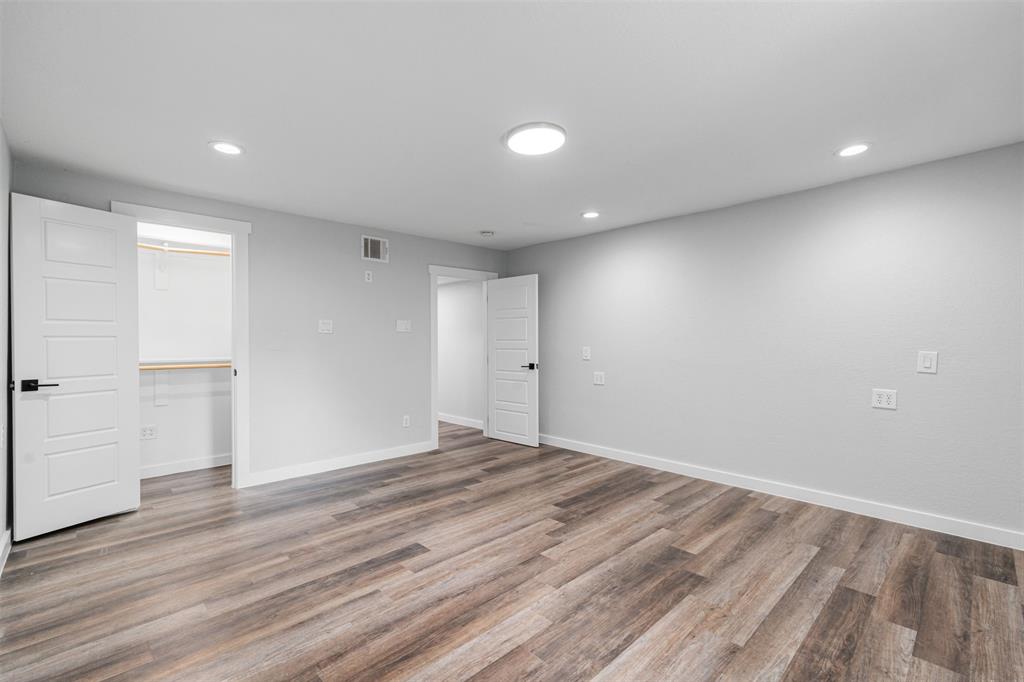 901 Isbell Road Fort Worth, TX 76114 - Photo 13 of 35