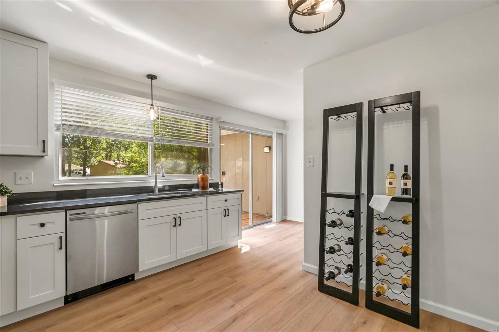 372 Palermo Drive Ballwin, MO 63021 - Photo 14 of 28