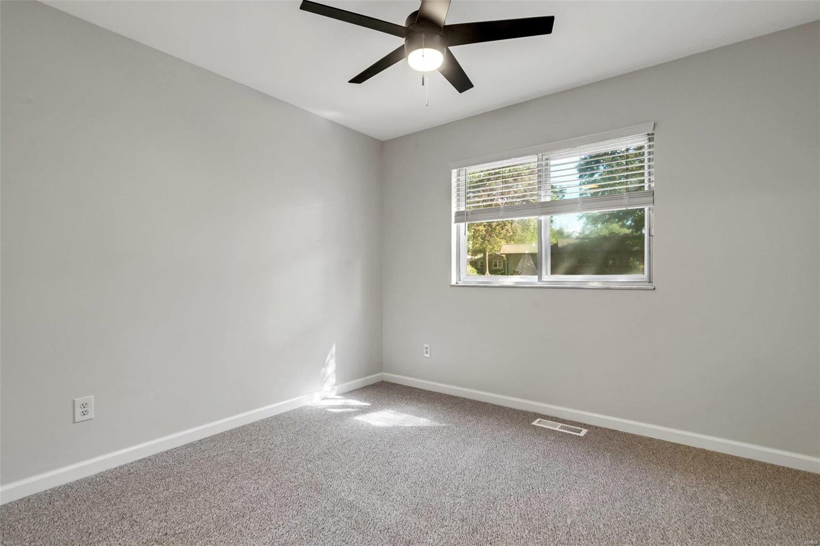 372 Palermo Drive Ballwin, MO 63021 - Photo 22 of 28