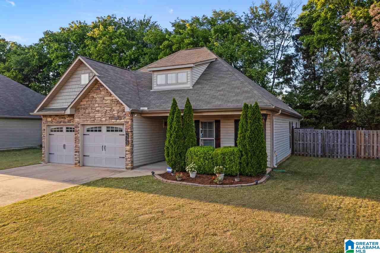 4869 Stonecreek Way Calera, AL 35040 - Photo 3 of 26