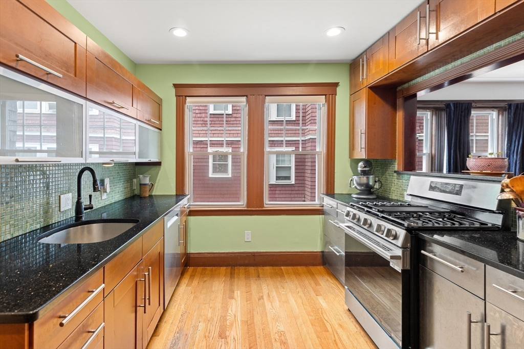 75 Rossmore Road, Unit 2 Boston, MA 02130 - Photo 15 of 40