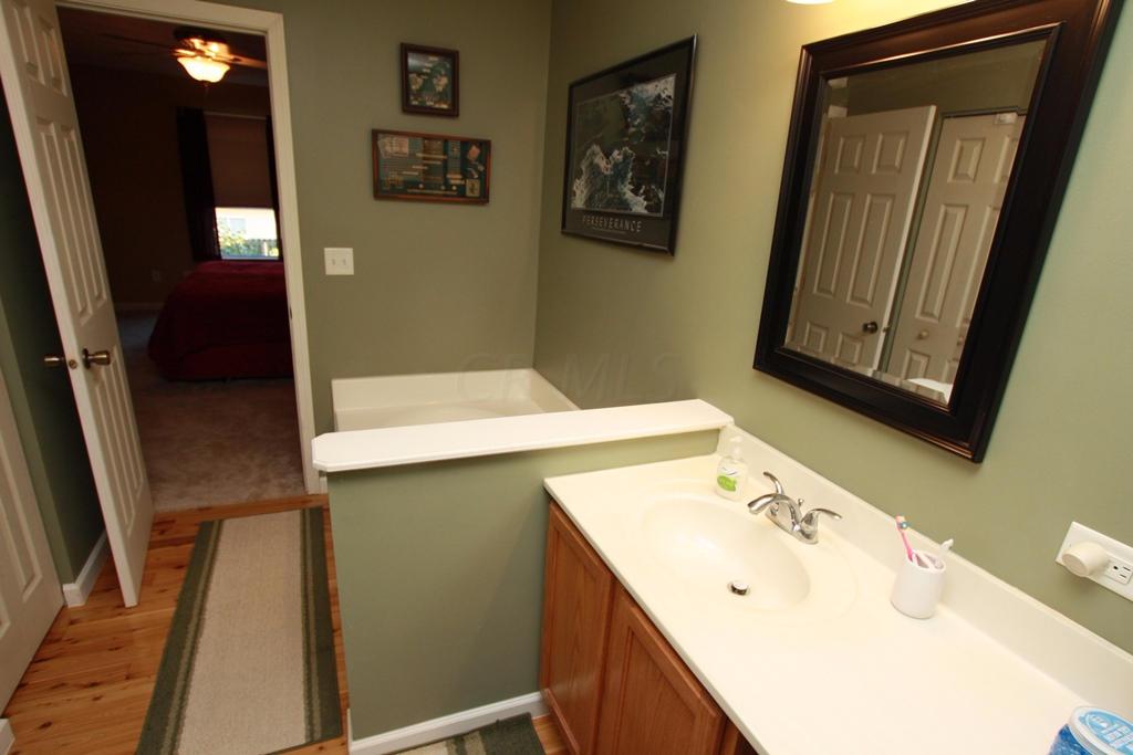 119 Brittney Road Commercial Point, OH 43116 - Photo 22 of 33