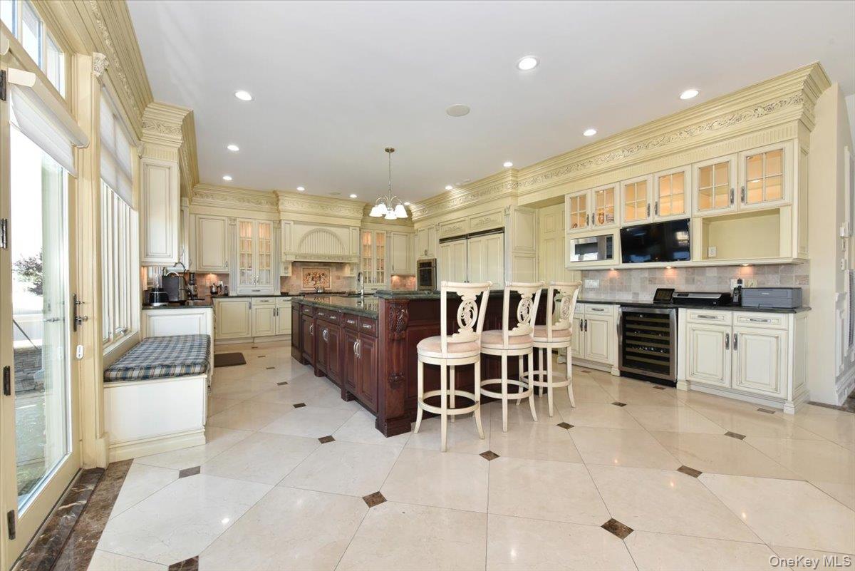 3510 Riverside Drive Oceanside, NY 11572 - Photo 8 of 38