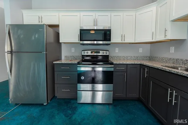 $2,400 | 1237 West Rangeview Circle, Bloomington, IN 47403