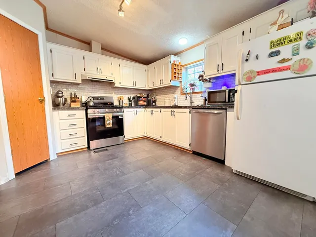 $145,000 | 52 Morways Park, Charlestown, NH 03603