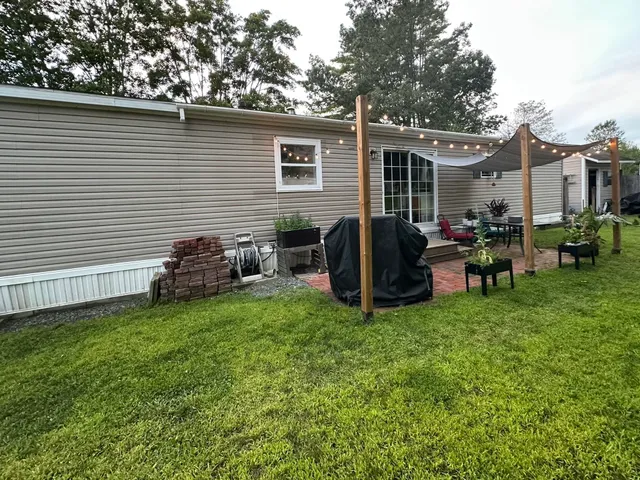 $145,000 | 52 Morways Park, Charlestown, NH 03603