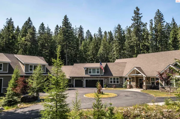 $2,895,000 | 399 Forest Knolls Drive, Sandpoint, ID 83864