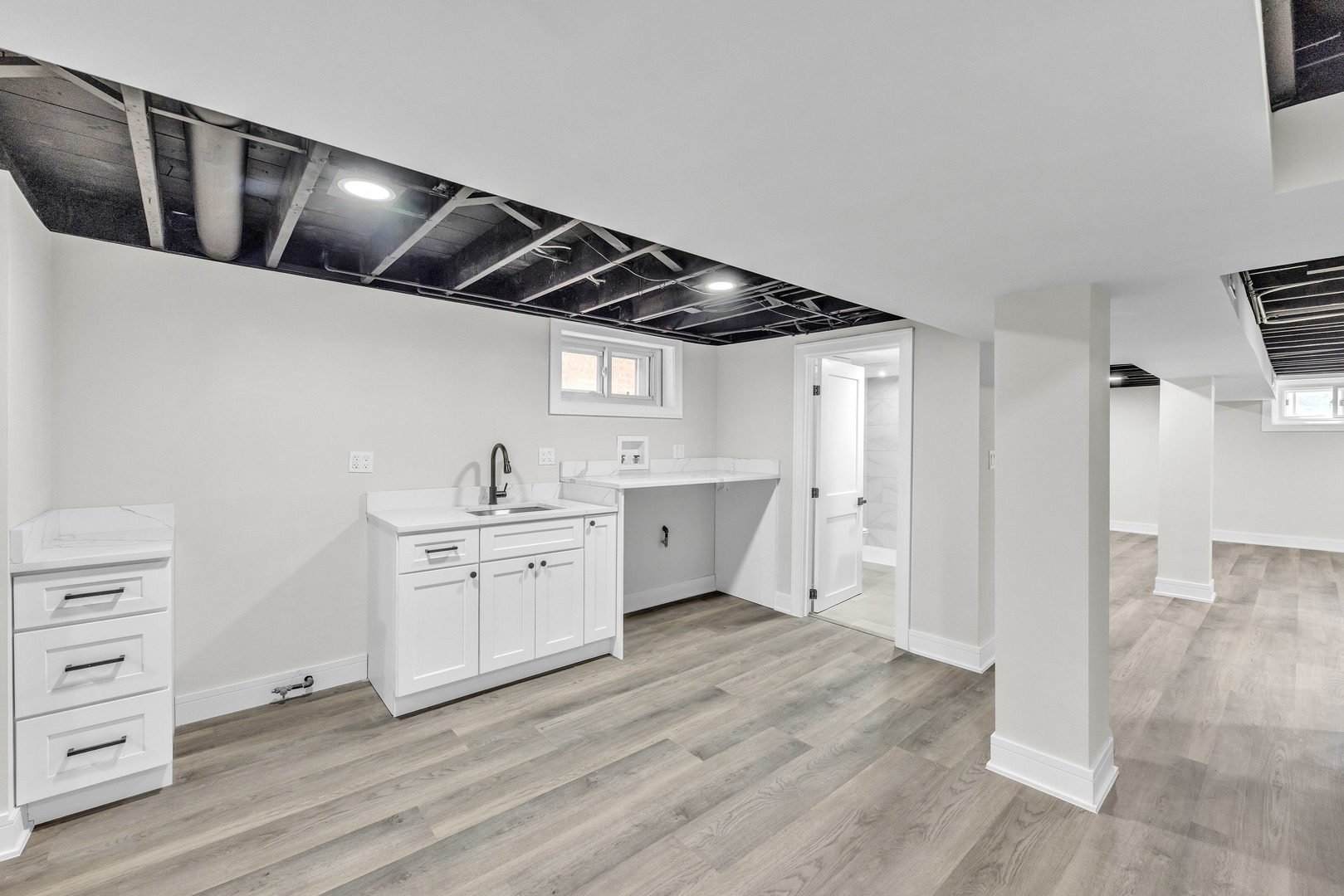 5331 West 53rd Place Chicago, IL 60638 - Photo 16 of 28 a view of a kitchen with electric appliances