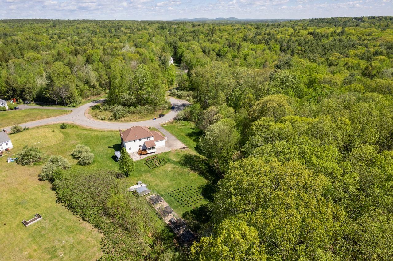 70 Emerson Road Chester, NH 03036 - Photo 5 of 35