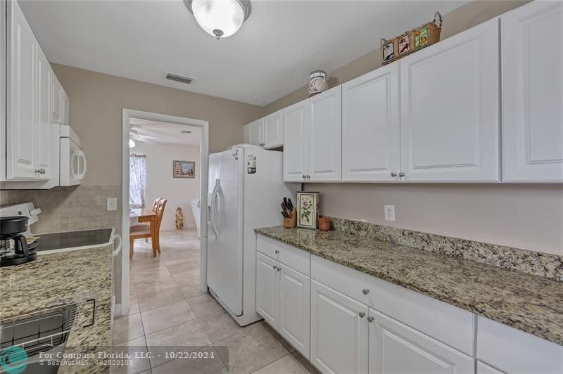 7359 Pine Park Drive North Lake Worth, FL 33467 - Photo 11 of 47