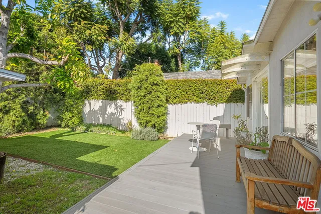 $1,595,000 | 2939 Oakhurst Avenue, Los Angeles, CA 90034