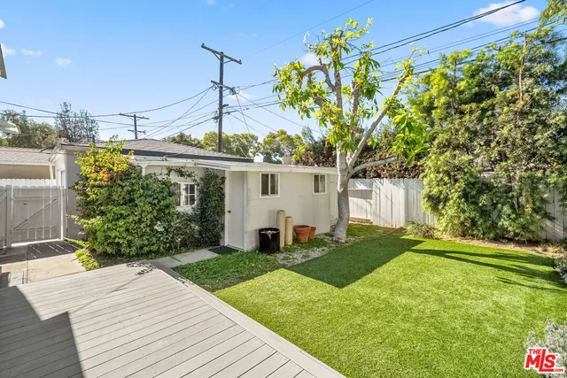 $1,595,000 | 2939 Oakhurst Avenue, Los Angeles, CA 90034