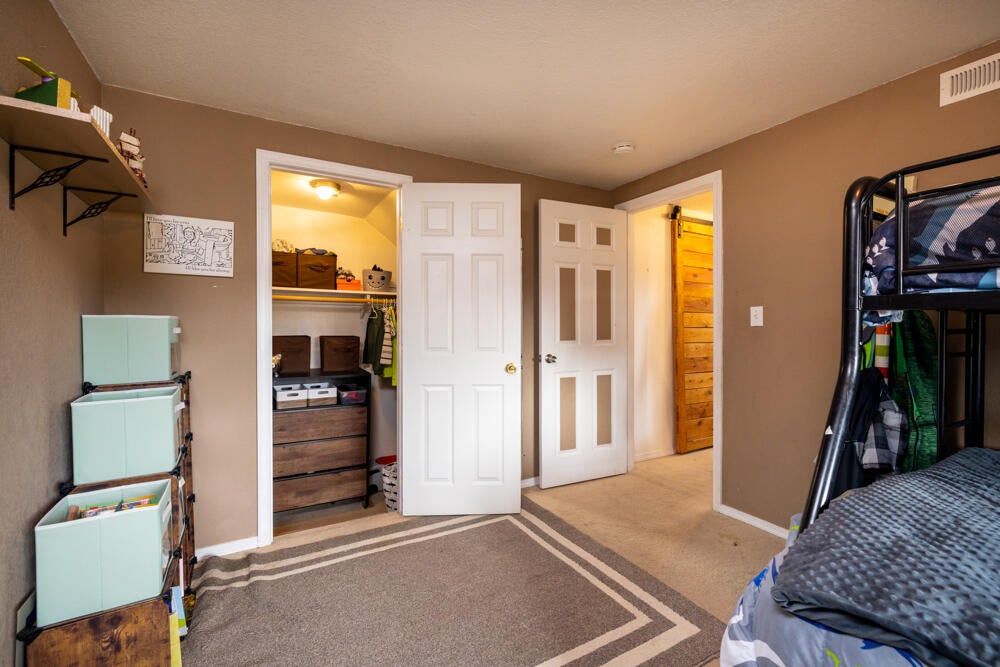 13181 Kann Springs Road Keno, OR 97627 - Photo 22 of 55 00025