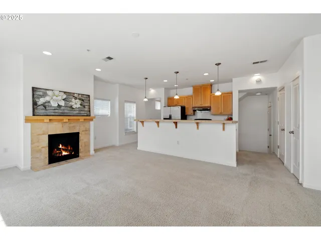 $345,000 | 10757 Northeast Red Wing Way, Unit 201, Hillsboro, OR 97006