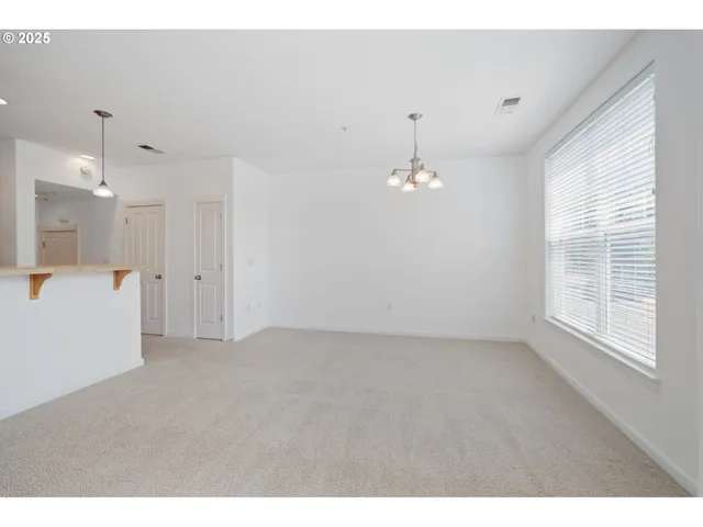 $345,000 | 10757 Northeast Red Wing Way, Unit 201, Hillsboro, OR 97006