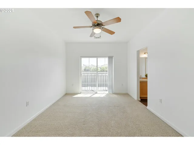 $345,000 | 10757 Northeast Red Wing Way, Unit 201, Hillsboro, OR 97006