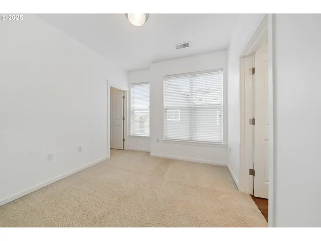 $345,000 | 10757 Northeast Red Wing Way, Unit 201, Hillsboro, OR 97006