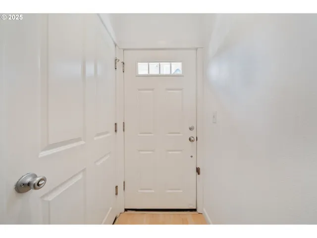 $345,000 | 10757 Northeast Red Wing Way, Unit 201, Hillsboro, OR 97006