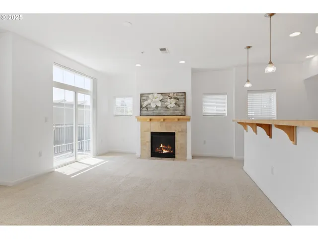 $345,000 | 10757 Northeast Red Wing Way, Unit 201, Hillsboro, OR 97006