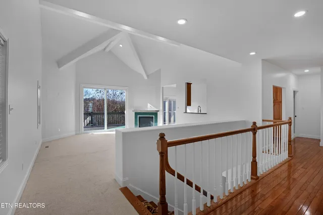 $635,000 | 1049 Rarity Bay Parkway, Vonore, TN 37885