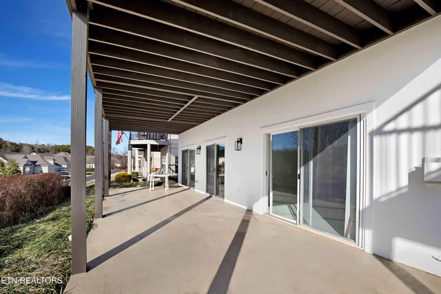 $635,000 | 1049 Rarity Bay Parkway, Vonore, TN 37885