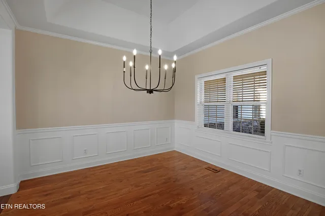 $635,000 | 1049 Rarity Bay Parkway, Vonore, TN 37885