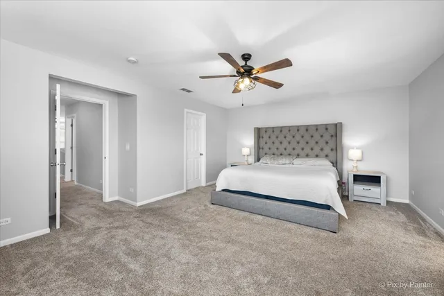 $399,000 | 279 Garden Drive, Elgin, IL 60124