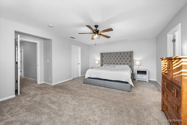 $399,000 | 279 Garden Drive, Elgin, IL 60124