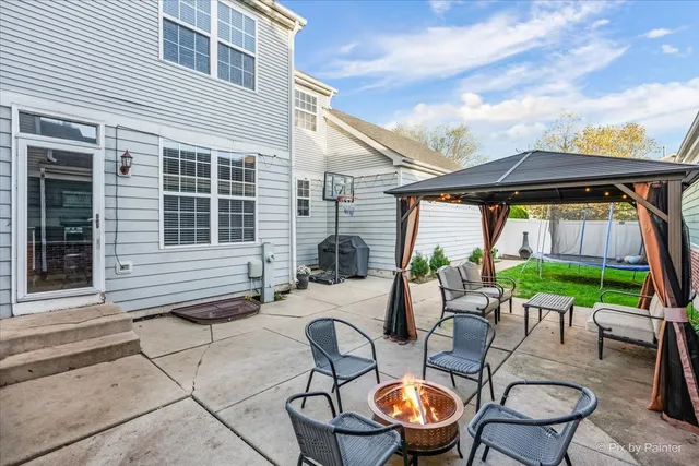 $399,000 | 279 Garden Drive, Elgin, IL 60124