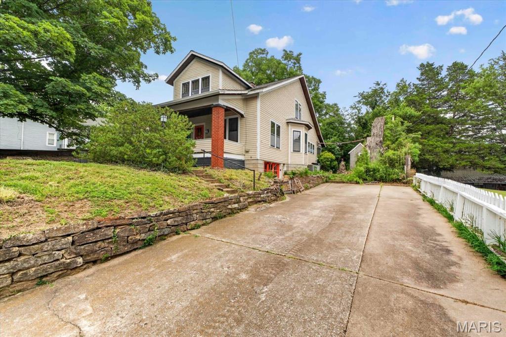 210 Lower Street Augusta, MO 63332 - Photo 2 of 32