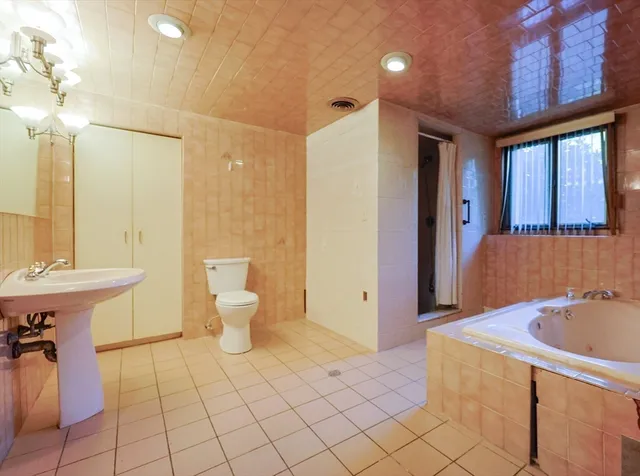 $1,394,999 | 95 Arcadia Road, Westwood, MA 02090