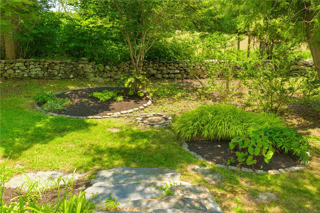 60 Snell Road Little Compton, RI 02837 - Photo 9 of 50