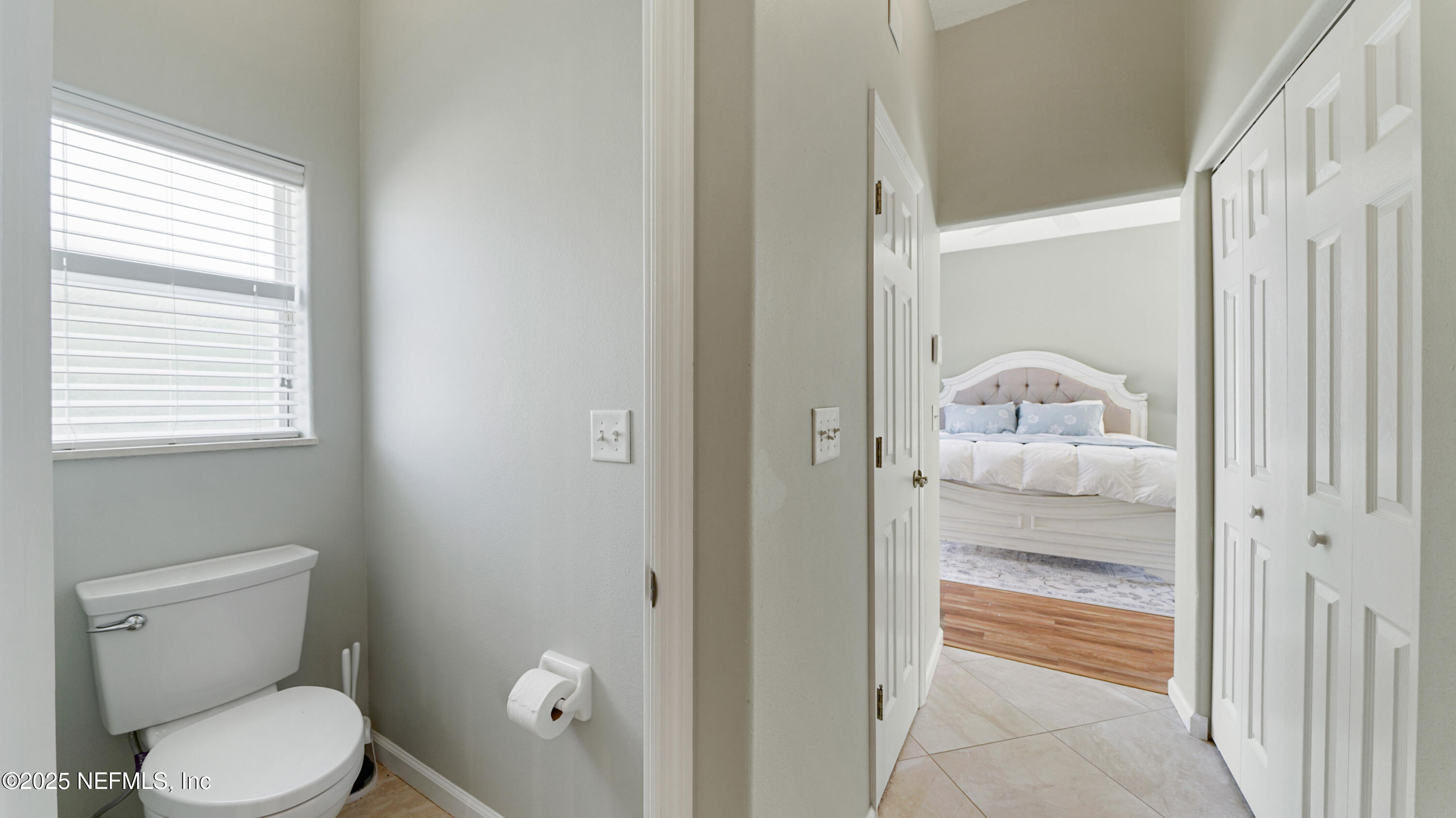 165 Cedar Ridge Circle St. Augustine, FL 32080 - Photo 20 of 46 a bathroom with a toilet