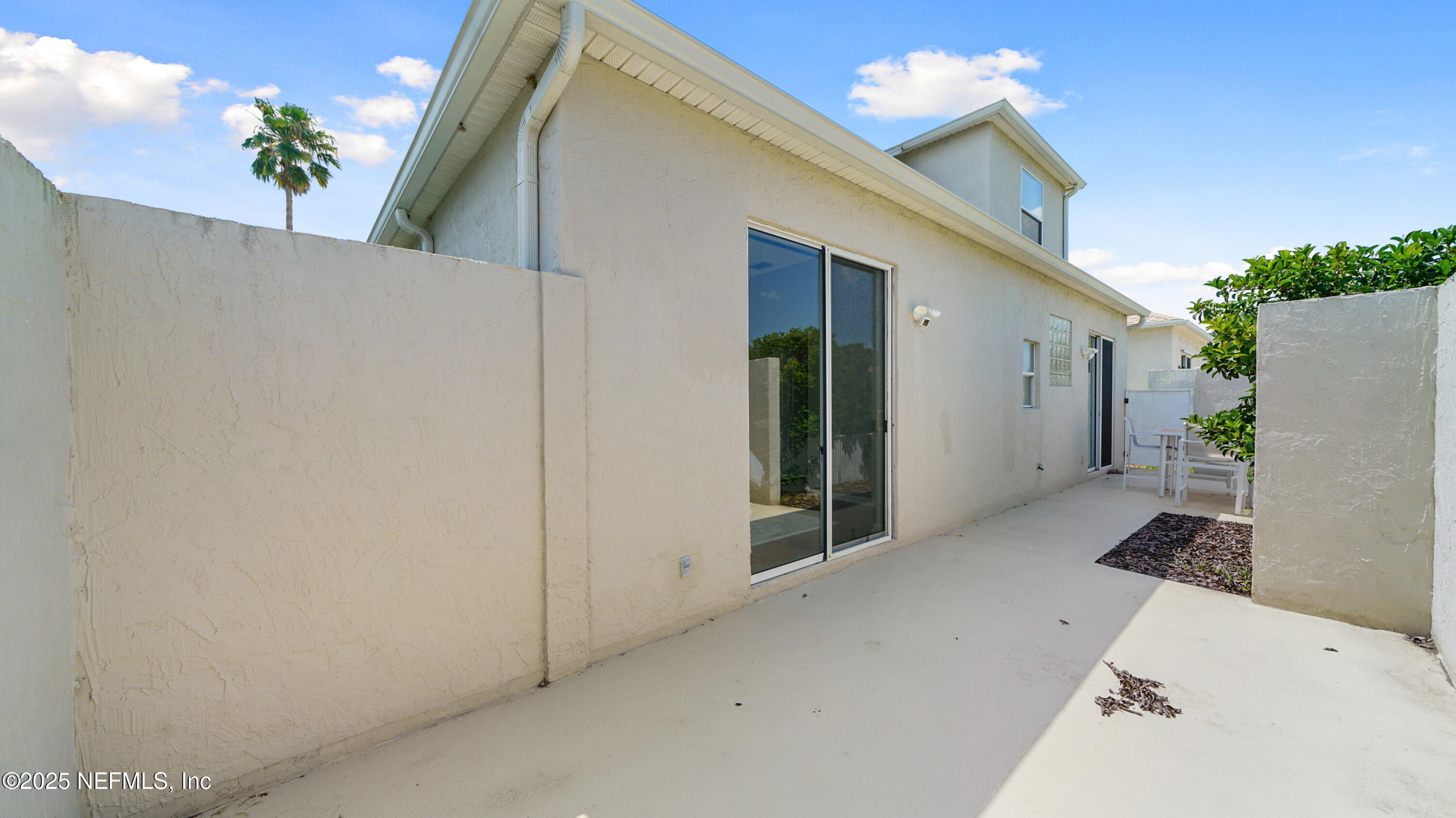 165 Cedar Ridge Circle St. Augustine, FL 32080 - Photo 22 of 46 a backyard of a house