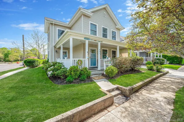 $1,297,000 | 401 Wiggins Street, Greenport, NY 11944