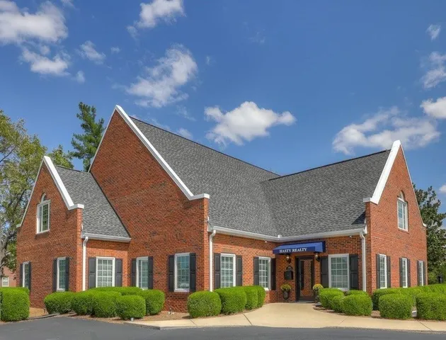 $1,000 | 1404 North Main Street, Shelbyville, TN 37160