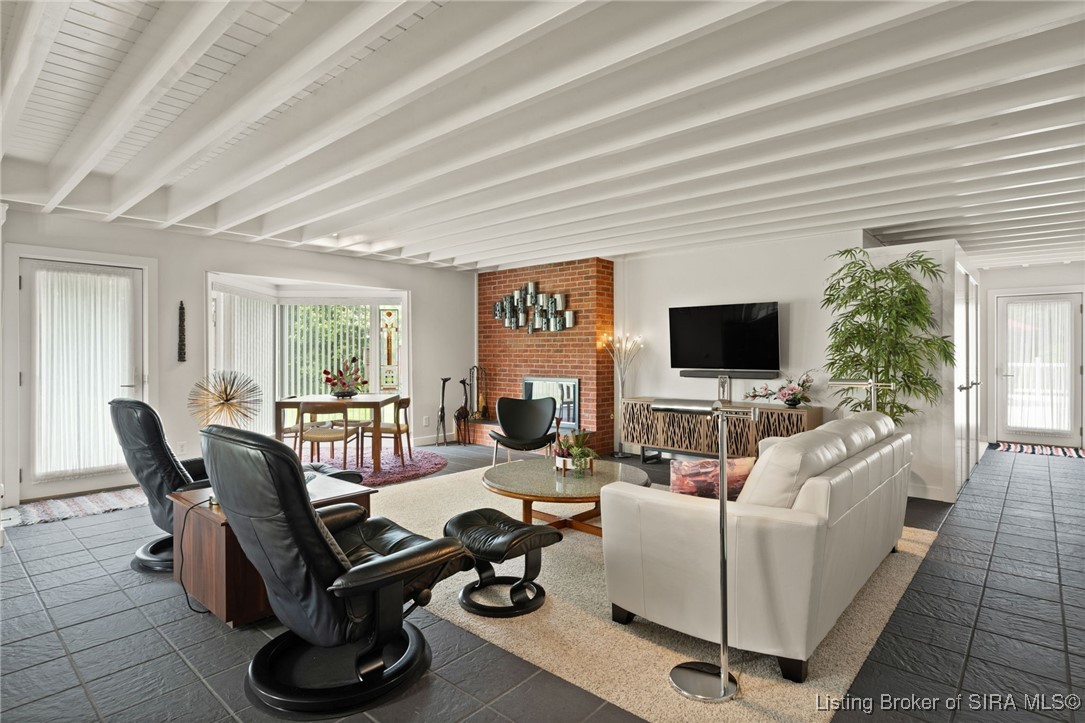 2337 Edwardsville Galena Road Georgetown, IN 47122 - Photo 3 of 84