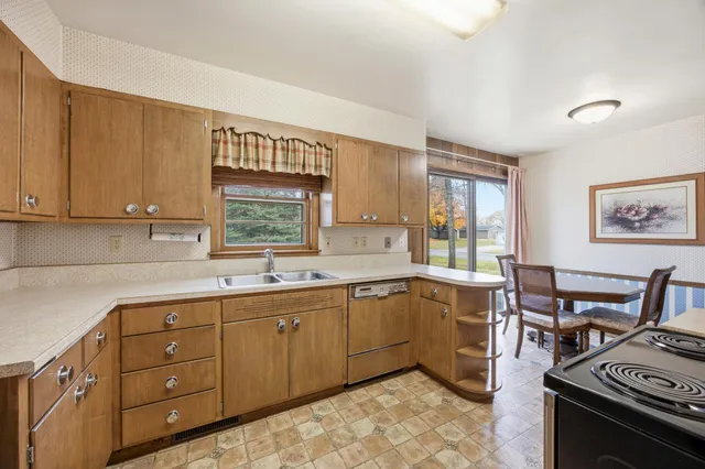 $249,900 | 1720 12th Street South, Moorhead, MN 56560