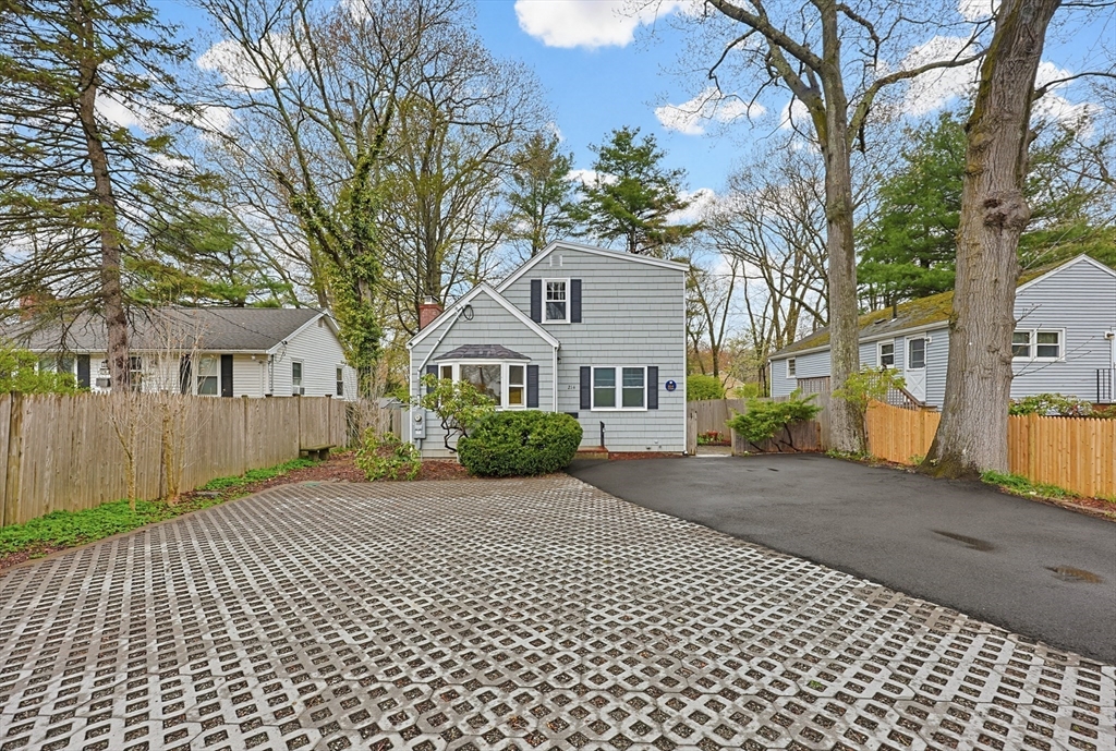 214 Sprague Street Dedham, MA 02026 - Photo 2 of 42